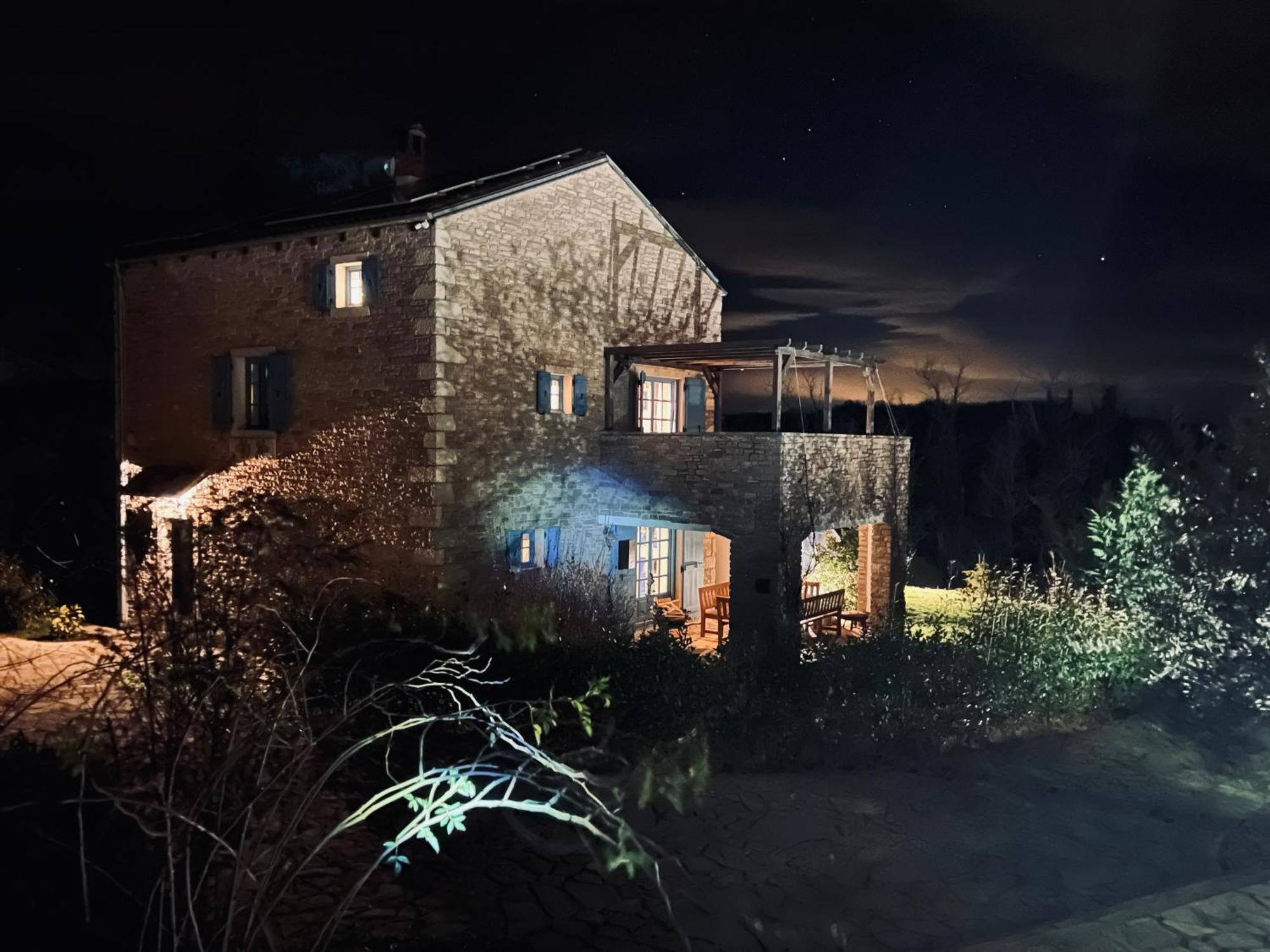 Julijud, Heated Pool, Jacuzzi, Dome And Sauna Brajkovici  Dış mekan fotoğraf